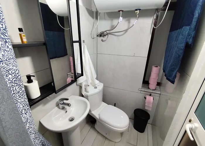 Livealbania Guest house 3*